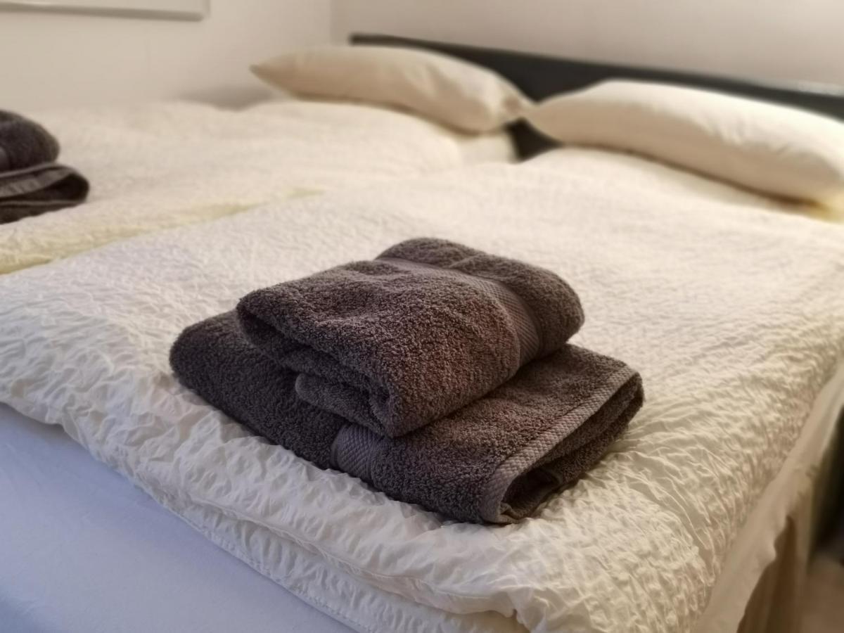 Wellness Appartement Дюселдорф Екстериор снимка