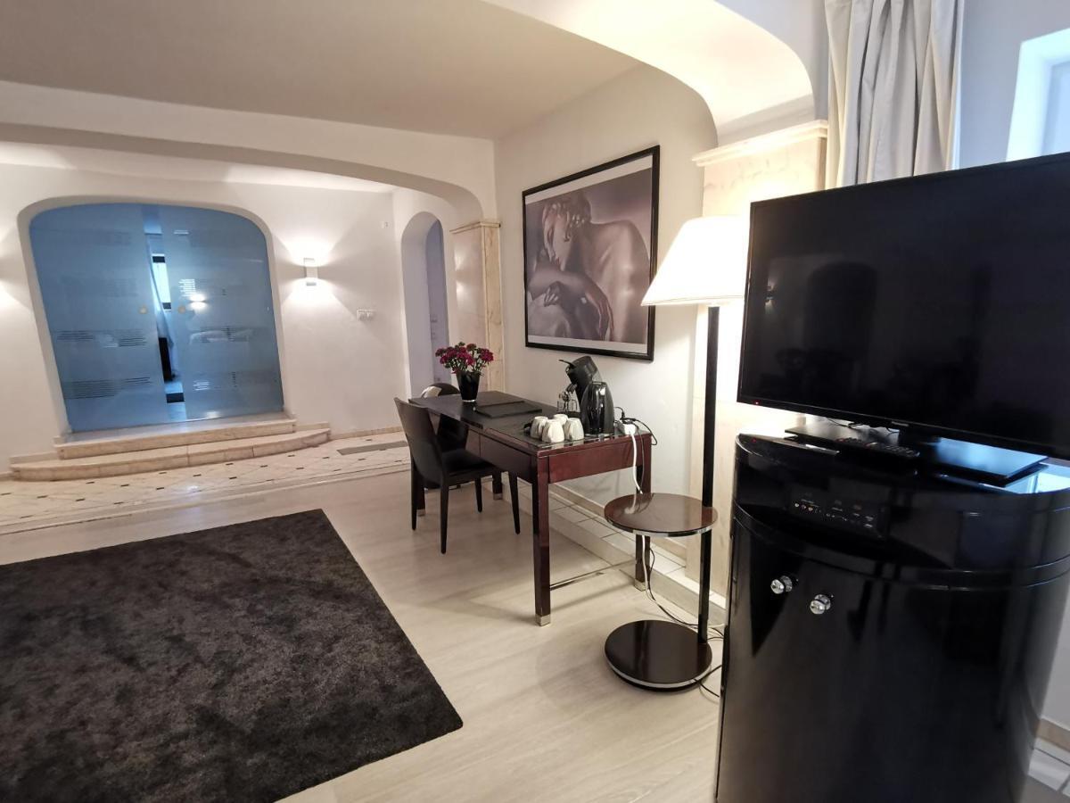 Wellness Appartement Дюселдорф Екстериор снимка